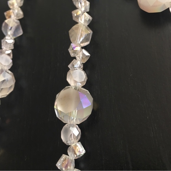 3 Crystal & Glass Necklaces With Earrings - Picture 15 of 16